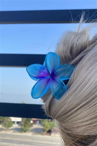 Mat Mavi Renk Lotus Çiçek Parlak Akrilik Kadın Mandal Toka