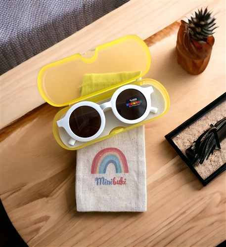 minibuki Şeffaf Kutu Içerisinde Beyaz Renkli Uv Korumalı Çocuk Güneş Gözlüğü (GÖZLÜK KILIFI HEDİYE)
