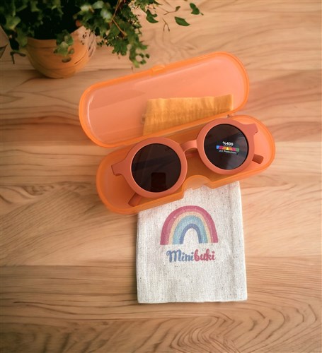 minibuki Şeffaf Kutu İçerisinde Turuncu Renkli Uv Korumalı Çocuk Güneş Gözlüğü (GÖZLÜK KILIFI HEDİYE)