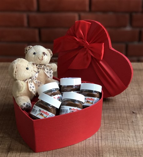 Sevgiliye Özel Orta Boy Kalp Kutuda Ayıcık ve Nutella